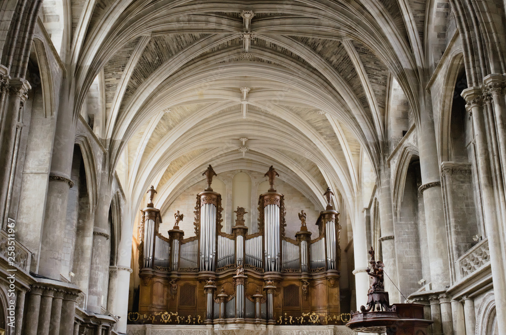 Great organ and architecture within the Gothic Cathedral of Saint-andré, Bordeaux, France