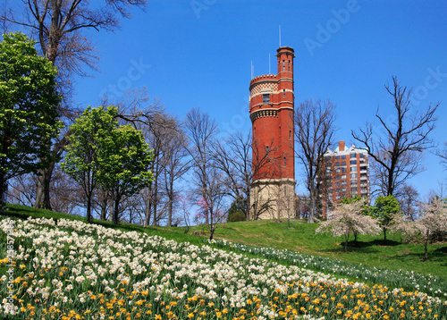 Bild auf Leinwand Eden Park Water Tower