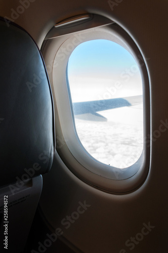 Flugzeugfenster