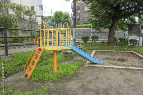 公園の遊具