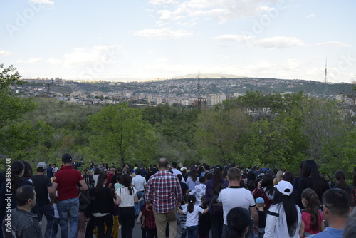 Wallpaper Mural protests Torontodigital.ca