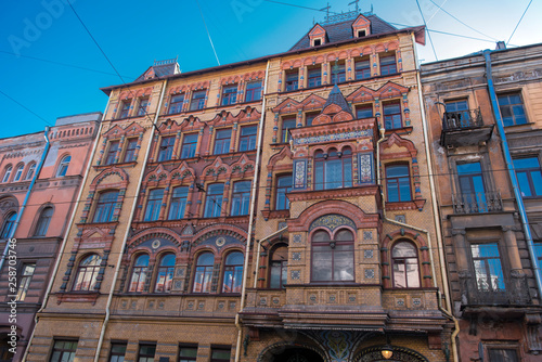 Fragment of the profitable house of N.N. Nikonov, 1899-1900. St. Petersburg, Kolokolnaya Street, 11 photo