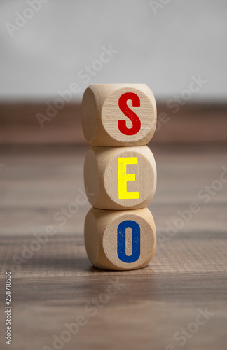 Würfel mit SEO search engine optimization