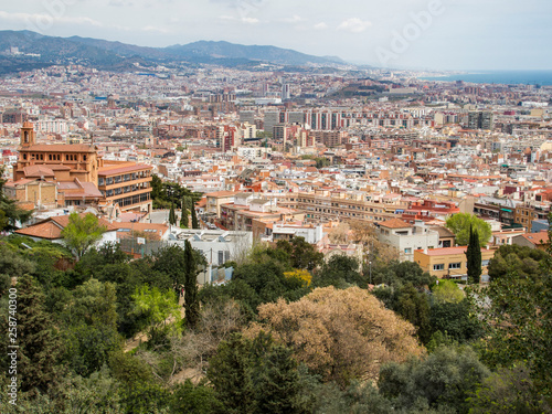 Views of Barcelona from the Guinardo © Retrum