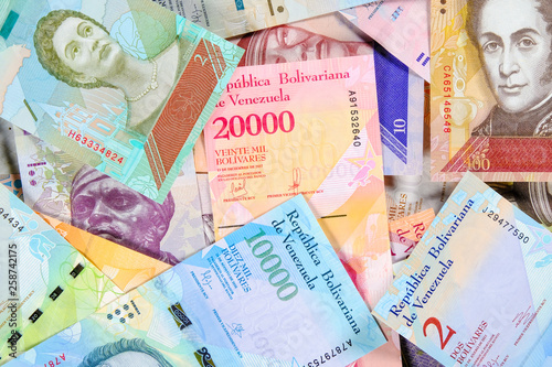 Cuadro en lienzo Venezuela bolivar banknotes, different bills of fuerte and soberano series