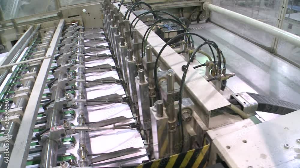 Cutting of offset paper Cutting of offset paper