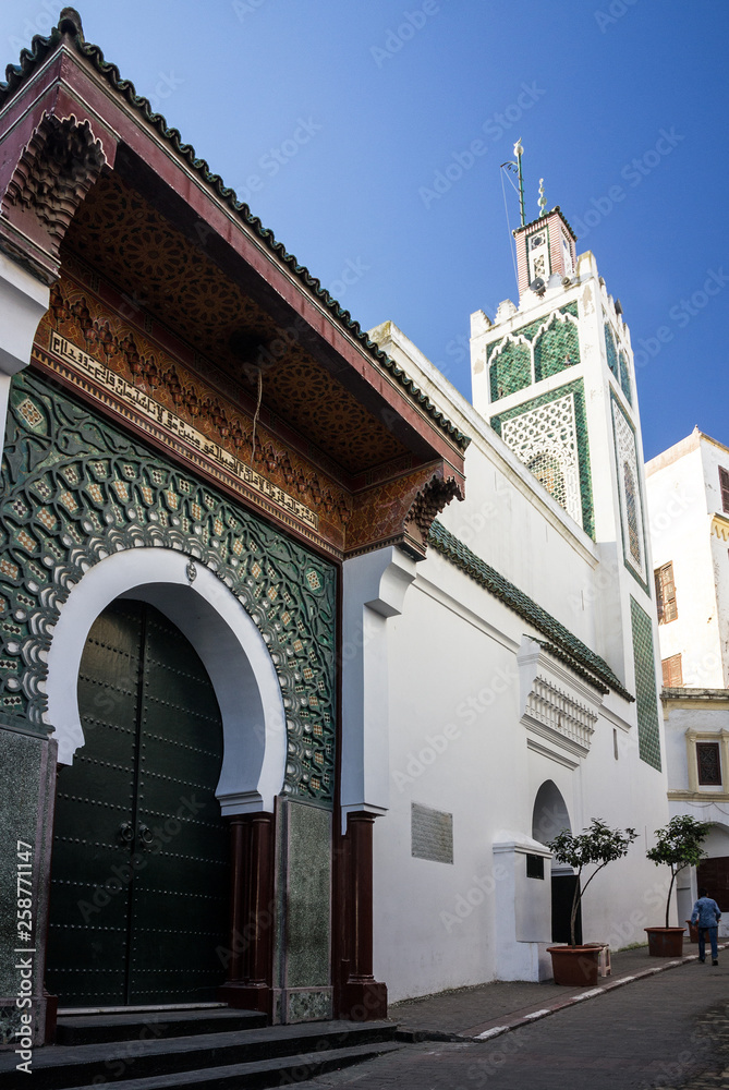 Fototapeta premium Morocco, Tanger old mosque