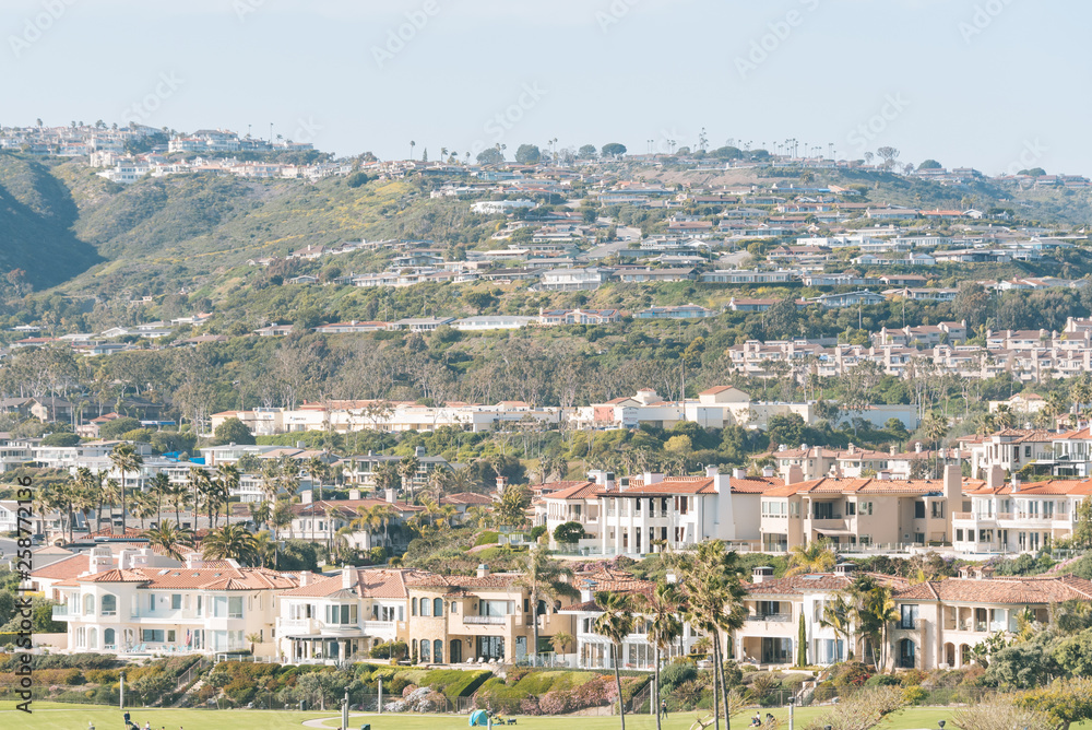 View of houses and hills in Laguna Niguel and Dana Point, Orange County, California