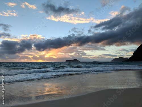 Sunrise by Rabbit (Manana) and Rock Island in Waimanalo Beach