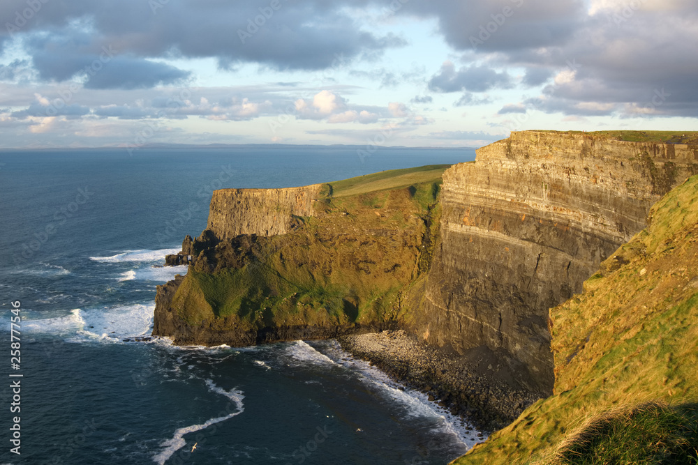 Kippen in Irland - Cliffs of Moher