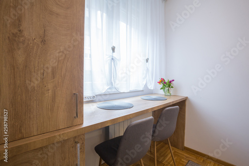 Apartment interior, study corner © rilueda