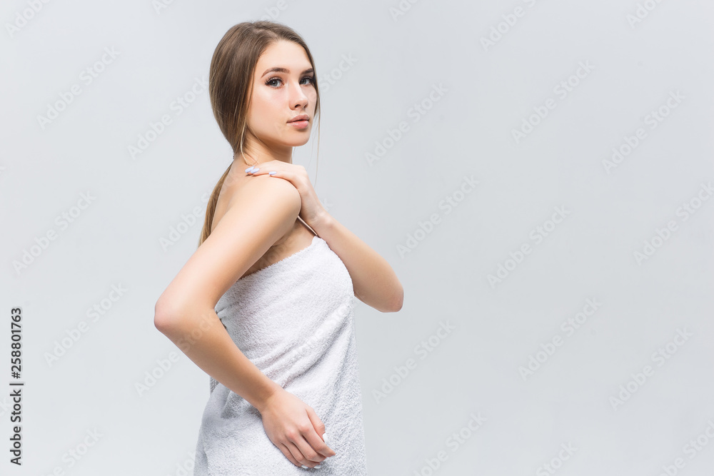 Attractive woman in white towel after the shover, and posing to the camera! Attractive woman in white towel after the shover, and posing to the camera!