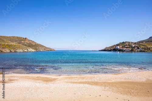 Fototapeta Naklejka Na Ścianę i Meble -  Greece. Kea island. Blue sky, calm sea water, Otzias beach