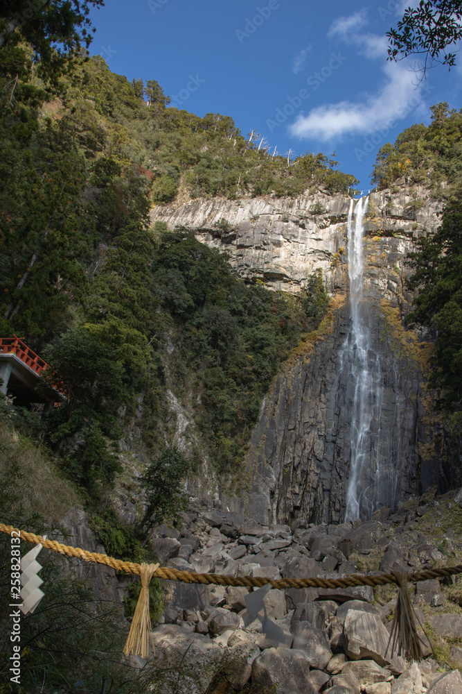 那智の滝　：　和歌山県　日本