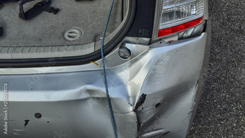 A Toyota Prius in metallic gray was damaged.