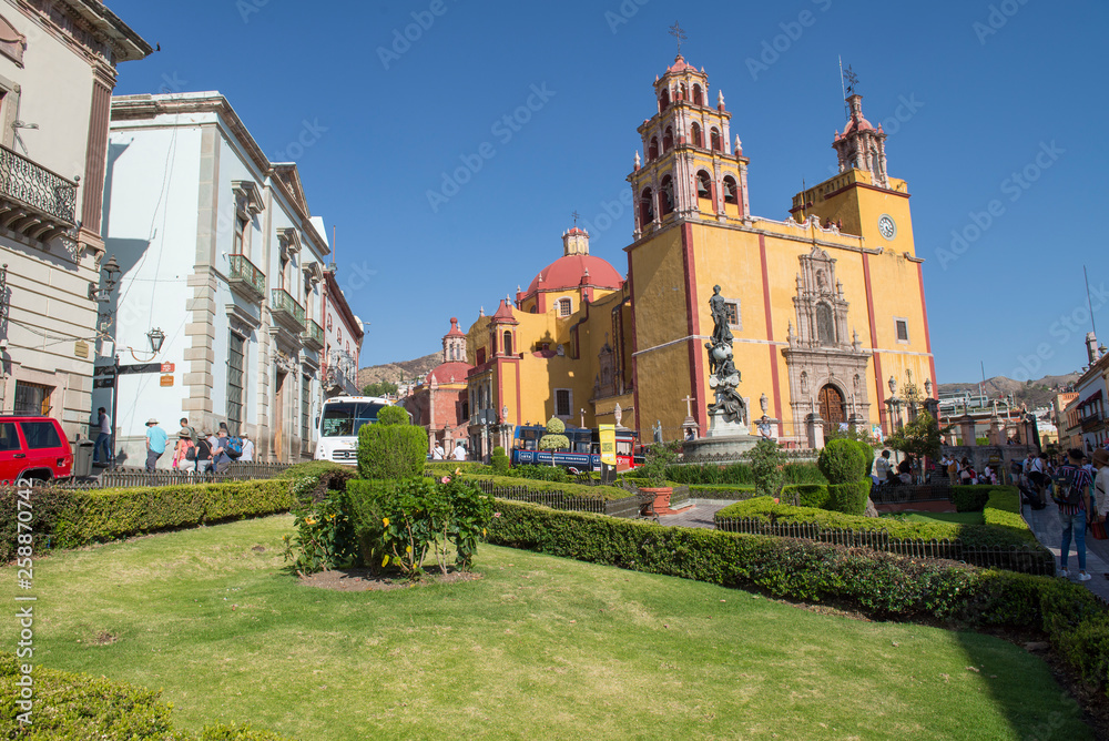 La Paz Plaza, main square and its cathedral in Guanajuato city. Mexico