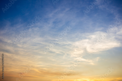 Fototapeta Naklejka Na Ścianę i Meble -  Beautiful sky and cloud during the sunset.