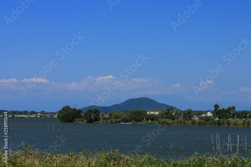 滋賀県近江八幡市の西の湖の風景