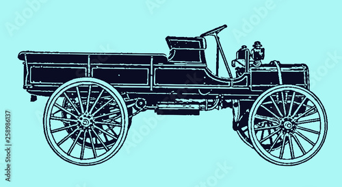 Antique motor wagon in side view, after engraving from early 20c.