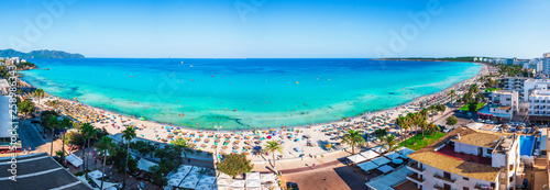Fototapeta Naklejka Na Ścianę i Meble -  Cala Millor beach and hotels