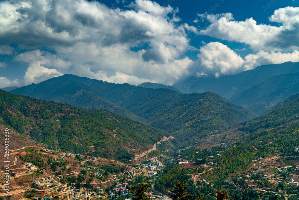 Fototapeta premium view of mountains