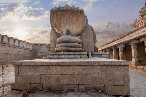 shiva linga temple , leepakshi temple at Andhra Pradesh and Karnataka border photo