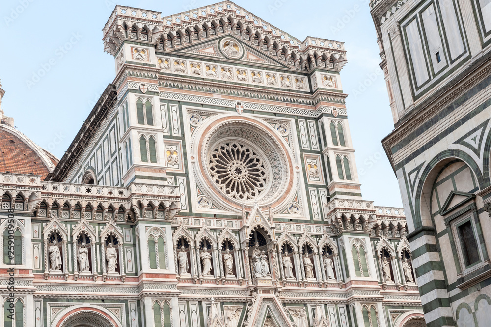 Front view santa maria del fiore in florence italy