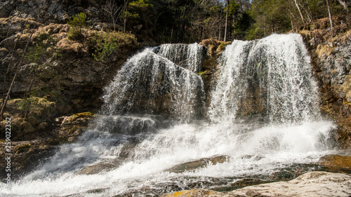 Wei  bach-Wasserfall  1 