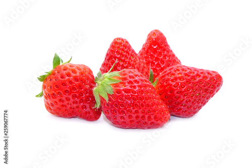 Fototapeta Naklejka Na Ścianę i Meble -  strawberry isolated on white background. Japanese strawberry.