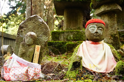 Jizo statue