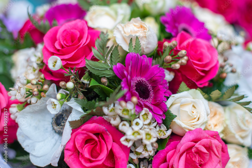 bouquet, background, white, roses, flower, flowers, wedding, rose, colorful, beauty, delicate, green, decoration, closeup, floral, love, pink, romantic, bridal, lot, beautiful, nature, lots, compositi