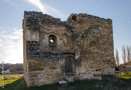 Canvas Print ruins of ancient mosque