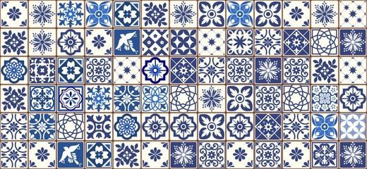 Keuken achterwand Portugese tegeltjes patronen Blauwe azulejos met bloemmotieven  © Wiktoria Matynia