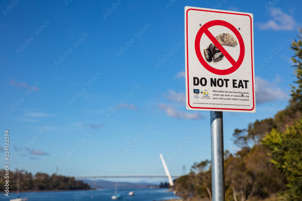 Launceston Tasmania 21st June 2018 : Fishing advisory signage at the Devil's Elbow pontoon on the Tamar river