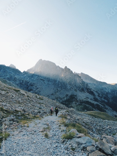 Randonnée en montagne dans les Alpes françaises