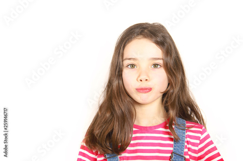 Achtjähriges Mädchen im Porträt