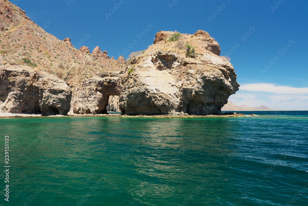 island in the sea Loreto Isla Danzante Baja California mexico