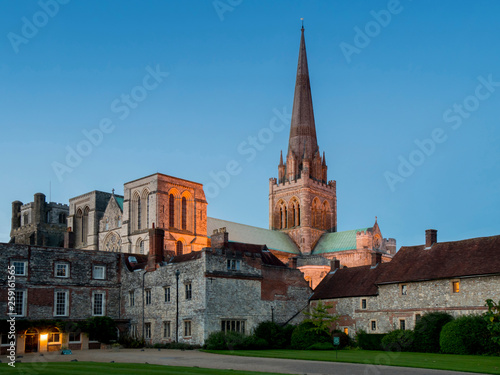 Obraz na płótnie UK, England, Sussex, Chichester Cathedral dusk w salonie