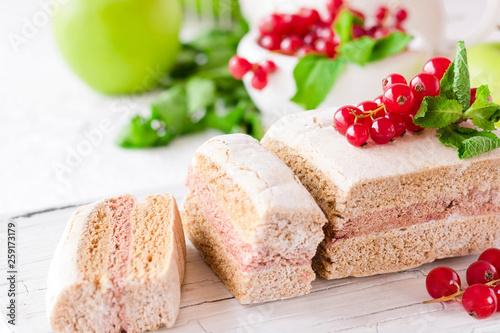 Wallpaper Mural Apple-Currant paste without sugar and gluten Torontodigital.ca