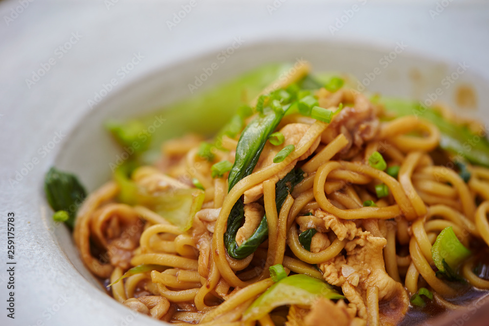 Chicken and bok choy stir fried noodle