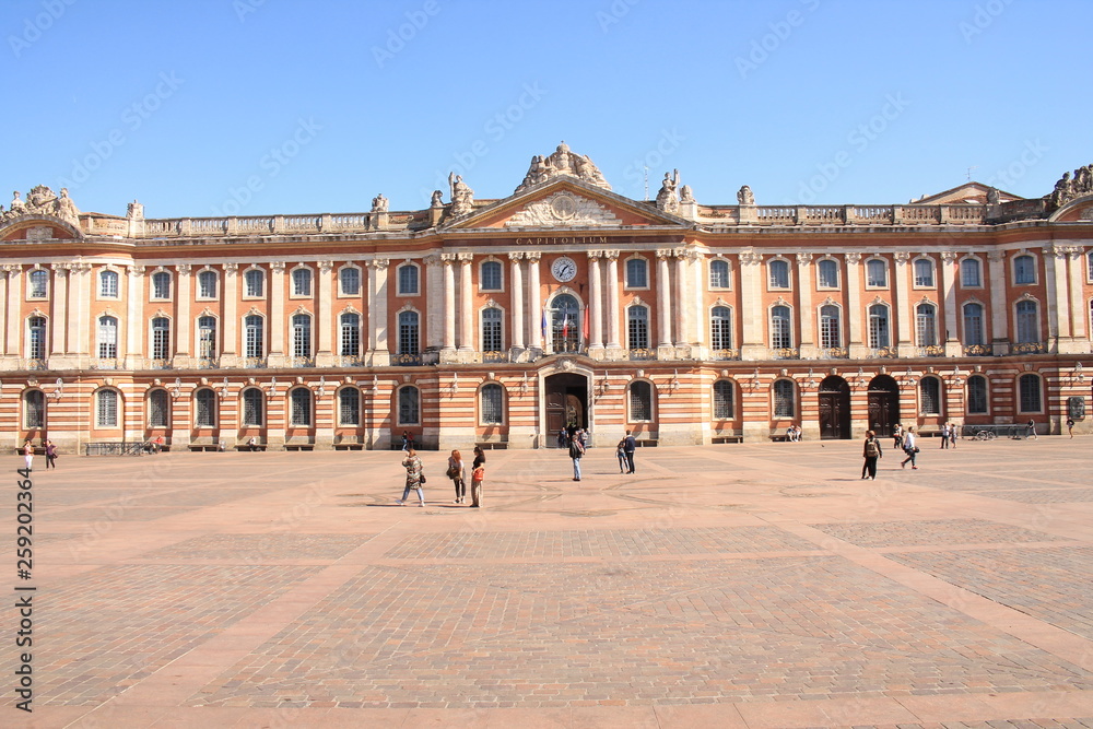 The Capitole and its square in Toulouse, the heart of the pink french city. The imposing building is both the town hall and the Capitole Theatre, France