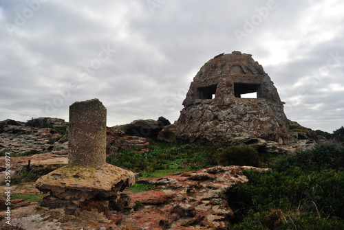 Fortificazioni militari abbandonate di Capo Altano