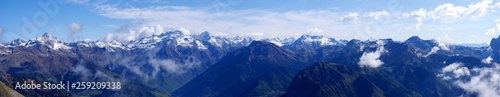 Alpinismo alpi italia e panorami © Angelo