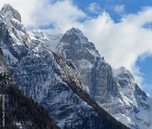 Dolomiti del Brenta innevate