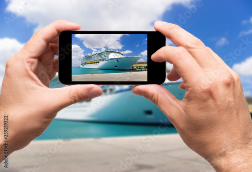 Taking picture cruise in caribbean sea