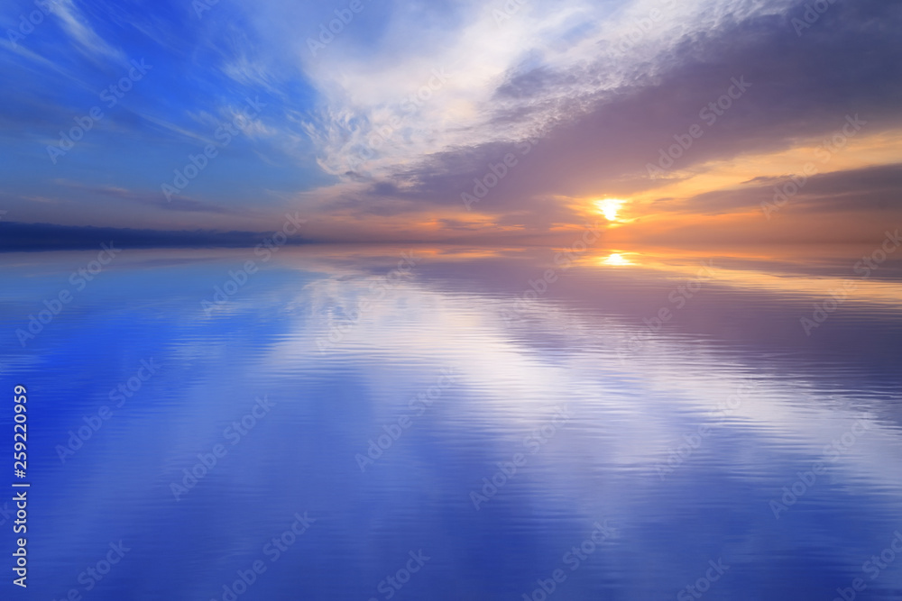 the simulated reflection of the sun's dawn / bright background scenery