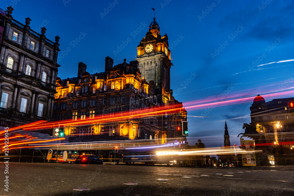 Fototapeta premium Edinburgh city and Night, Long Exposure shots, Scotland Uk, Traveling in Europe
