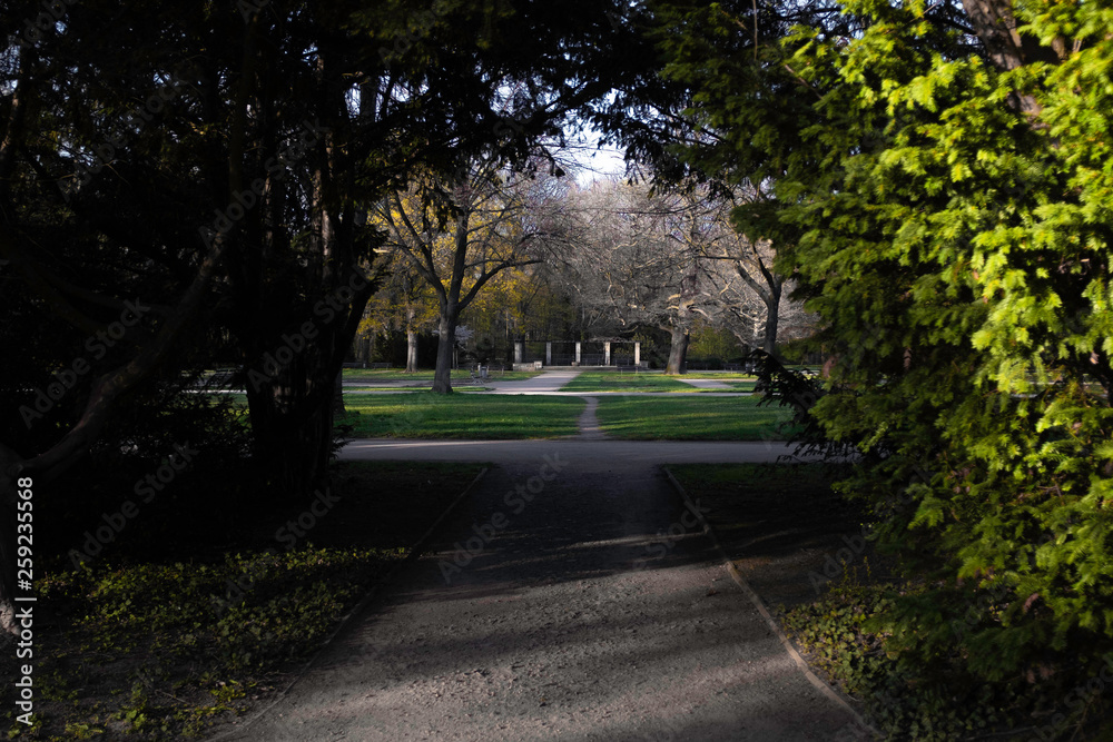 Obraz premium Großer Garten