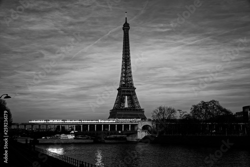 Fototapeta Naklejka Na Ścianę i Meble -  Paris, France - February 16, 2019: Bir Hakeim bridge with Eiffel tower in the background in Paris