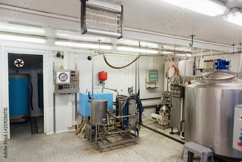 Equipment for the production of milk and dairy products at a dairy plant